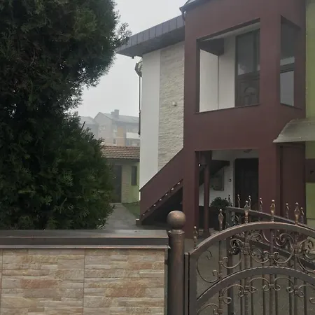 Royal דירה *